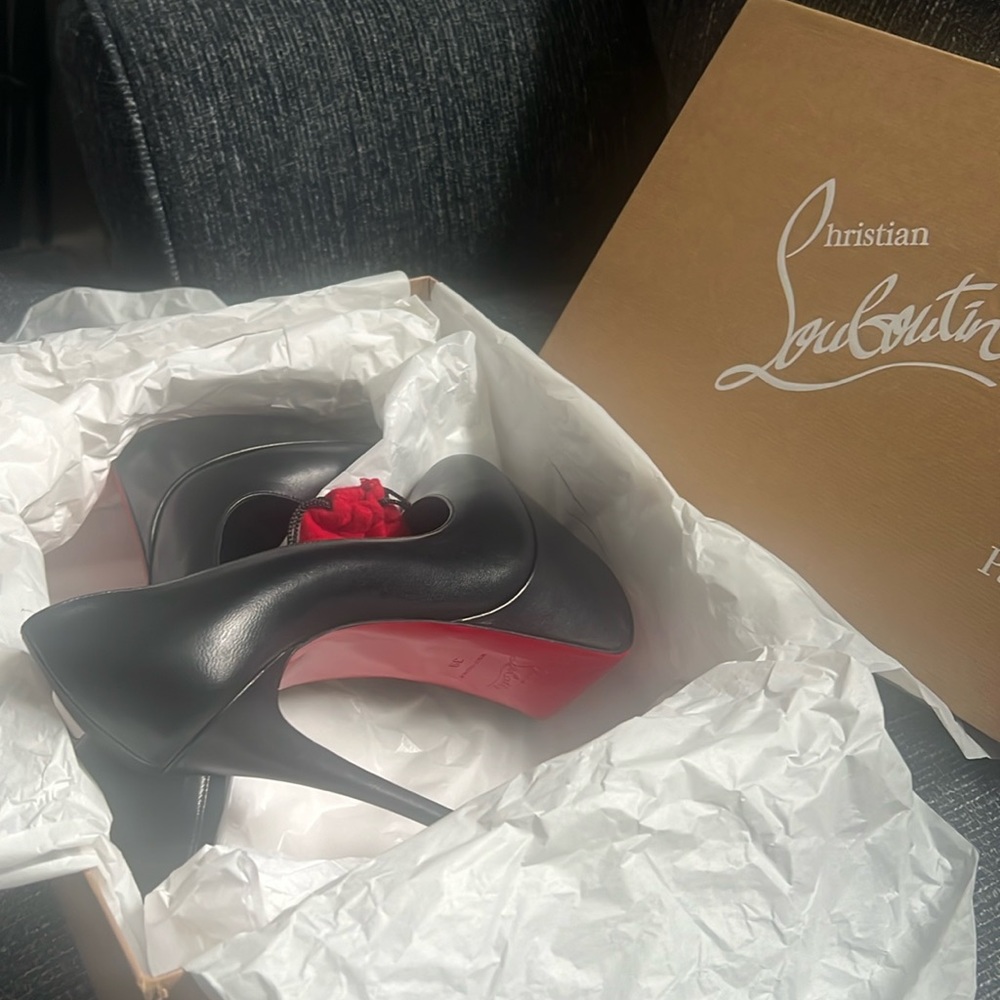 BNWT CHRISTIAN LOUBOUTIN DOLLY PUMP ALTA 160 SZ 39 In Black Leather